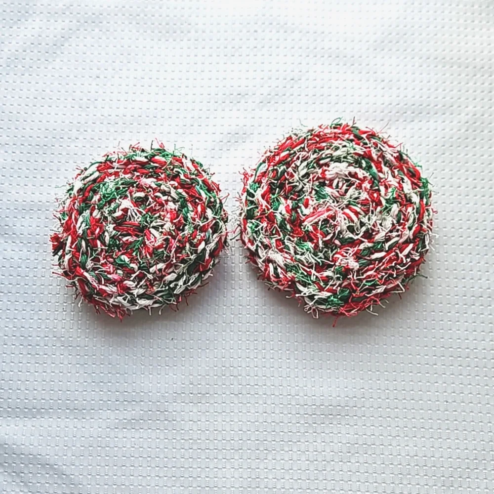 Eco-Friendly Variegated Yarn Kitchen Scrubber Set of 2 Red Green White